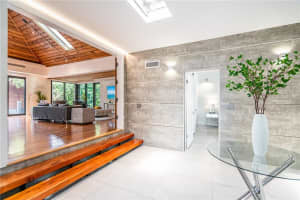 701 NW 5th Ave, Boca Raton, FL 33432, Sold 10/04/23