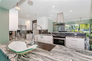2001 NW 36th St, Oakland Park, FL 33309, Sold 04/22/22