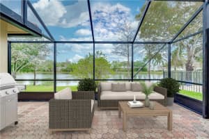 13477 NW 7th St, Plantation, FL 33325, Sold 04/29/22