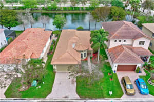 13477 NW 7th St, Plantation, FL 33325, Sold 04/29/22