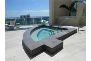 350 SE 2nd St APT 2840, Fort Lauderdale, FL 33301, Sold 05/09/22