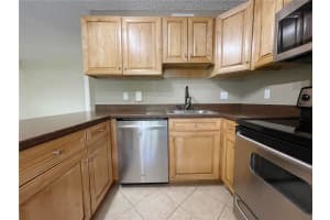 2660 NE 8th Ave APT 314, Wilton Manors, FL 33334, Sold 03/25/22