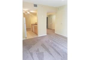 533 NE 3rd Ave APT 413, Fort Lauderdale, FL 33301, Sold 05/06/22