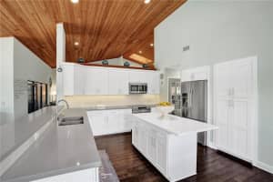 2800 NW 27th Ave, Boca Raton, FL 33434, Sold 05/02/22