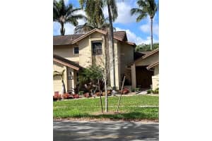 8795 SW 56th Pl, Cooper City, FL 33328, Sold 04/25/22
