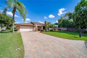 7960 NW 89th Ln, Tamarac, FL 33321, Sold 04/15/22