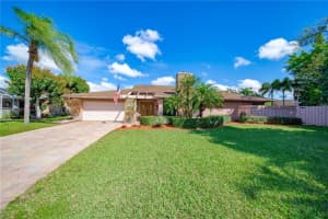 7960 NW 89th Ln, Tamarac, FL 33321, Sold 04/15/22