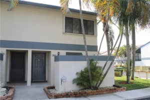 7064 SW 42nd Ct, Davie, FL 33314, Sold 04/18/22