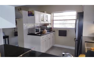 6080 N Sabal Palm Blvd APT 305, Tamarac, FL 33319, Sold 04/08/22