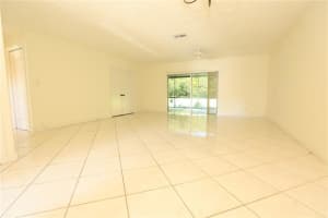 6937 Tiburon Cir APT 106, Boca Raton, FL 33433, Sold 04/12/22