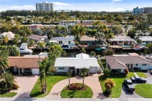 2258 SE 11th St, Pompano Beach, FL 33062, Sold 04/29/22