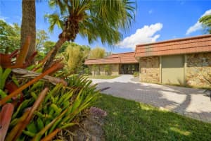 11321 N Mount Dr, Plantation, FL 33325, Sold 05/20/22