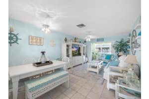 2121 NE 1st Ct APT 202, Boynton Beach, FL 33435, Sold 06/07/22