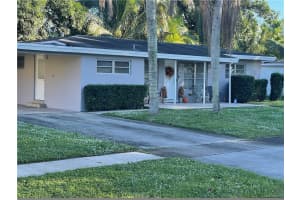 680 Fairway Dr, Plantation, FL 33317, Sold 05/19/22