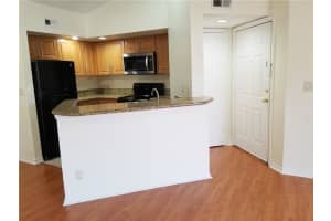 731 Vista Isles Dr APT 1527, Plantation, FL 33325, Sold 05/23/22