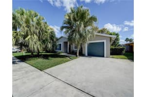9612 NW 49th St, Sunrise, FL 33351, Sold 05/13/22