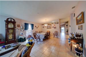 9612 NW 49th St, Sunrise, FL 33351, Sold 05/13/22