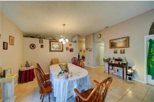 9612 NW 49th St, Sunrise, FL 33351, Sold 05/13/22