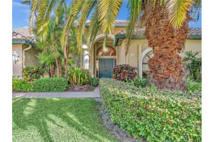 10871 NW 2nd St, Plantation, FL 33324, Sold 05/09/22