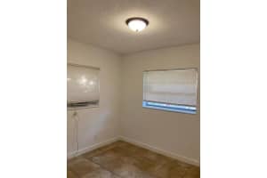 513 SW 2ND CT 3, Pompano Beach, FL 33060 - MLS#F10321437
