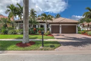 10976 Blackhawk St, Plantation, FL 33324, Sold 04/26/22