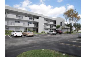 8105 NW 61st St #104, Tamarac, FL 33321, Sold 05/17/22