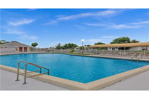 8105 NW 61st St #104, Tamarac, FL 33321, Sold 05/17/22