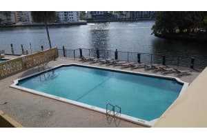 137 Golden Isles Dr APT 609, Hallandale Beach, FL 33009, Sold 05/16/22