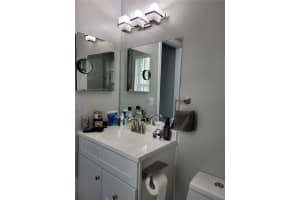 9480 Stanley Ln, Tamarac, FL 33321, Sold 04/08/22