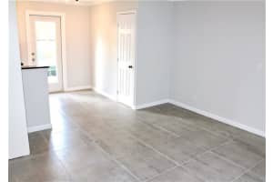621 NE 28th St 1, Wilton Manors, FL 33334 - MLS#F10321636