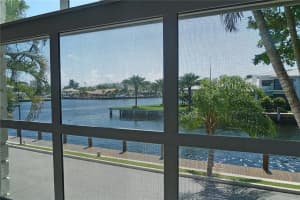 6515 Bay Club Dr APT 4, Fort Lauderdale, FL 33308, Sold 04/14/22
