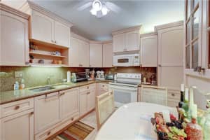531 N Ocean Blvd APT 907, Pompano Beach, FL 33062, Sold 05/26/22