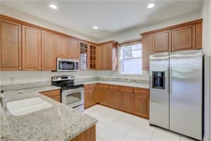 1033 NE 17th Way UNIT 2102, Fort Lauderdale, FL 33304, Sold 04/06/22