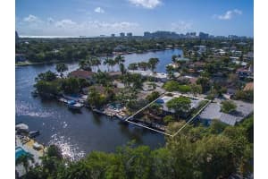 2207 NE 16th Ct, Fort Lauderdale, FL 33305, Sold 06/22/22