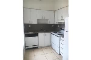 7400 W 20th Ave APT 101, Hialeah, FL 33016, Sold 12/12/22
