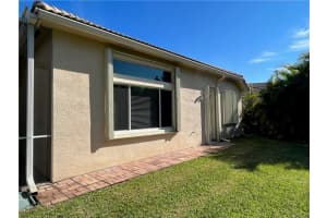 6998 SE Sleepy Hollow Ln, Stuart, FL 34997, Sold 04/15/22