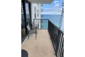 2101 S Ocean Dr APT 2308, Hollywood, FL 33019, Sold 07/29/22