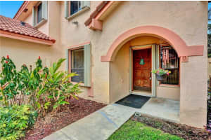 1876 NW 94th Ave, Plantation, FL 33322, Sold 04/29/22