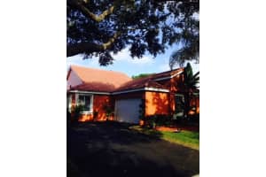 255 NW 100th Ave, Plantation, FL 33324, Sold 05/10/22