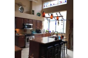 255 NW 100th Ave, Plantation, FL 33324, Sold 05/10/22