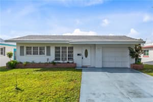 6812 NW 76th St, Tamarac, FL 33321, Sold 05/05/22
