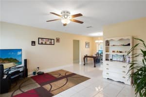 6812 NW 76th St, Tamarac, FL 33321, Sold 05/05/22