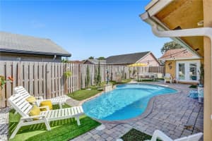 10380 Welleby Isles Ln, Sunrise, FL 33351, Sold 05/23/22