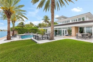 1001 N Shore Dr, Miami Beach, FL 33141, Sold 08/25/22