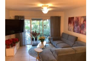 3000 NE 16th Ave APT 405, Oakland Park, FL 33334, Sold 04/22/22