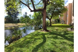 8220 SW 24th St APT 4109, North Lauderdale, FL 33068, Sold 06/10/22