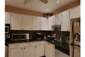 8220 SW 24th St APT 4109, North Lauderdale, FL 33068, Sold 06/10/22