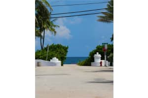3319 NE 18th St, Fort Lauderdale, FL 33305, Sold 07/21/22