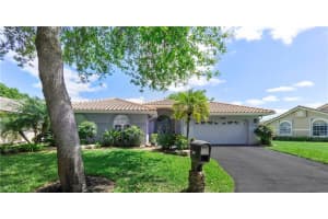 4725 NW 99th Ln, Coral Springs, FL 33076, Sold 04/18/22