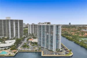 20515 E Country Club Dr APT 1143, Aventura, FL 33180, Sold 05/20/22